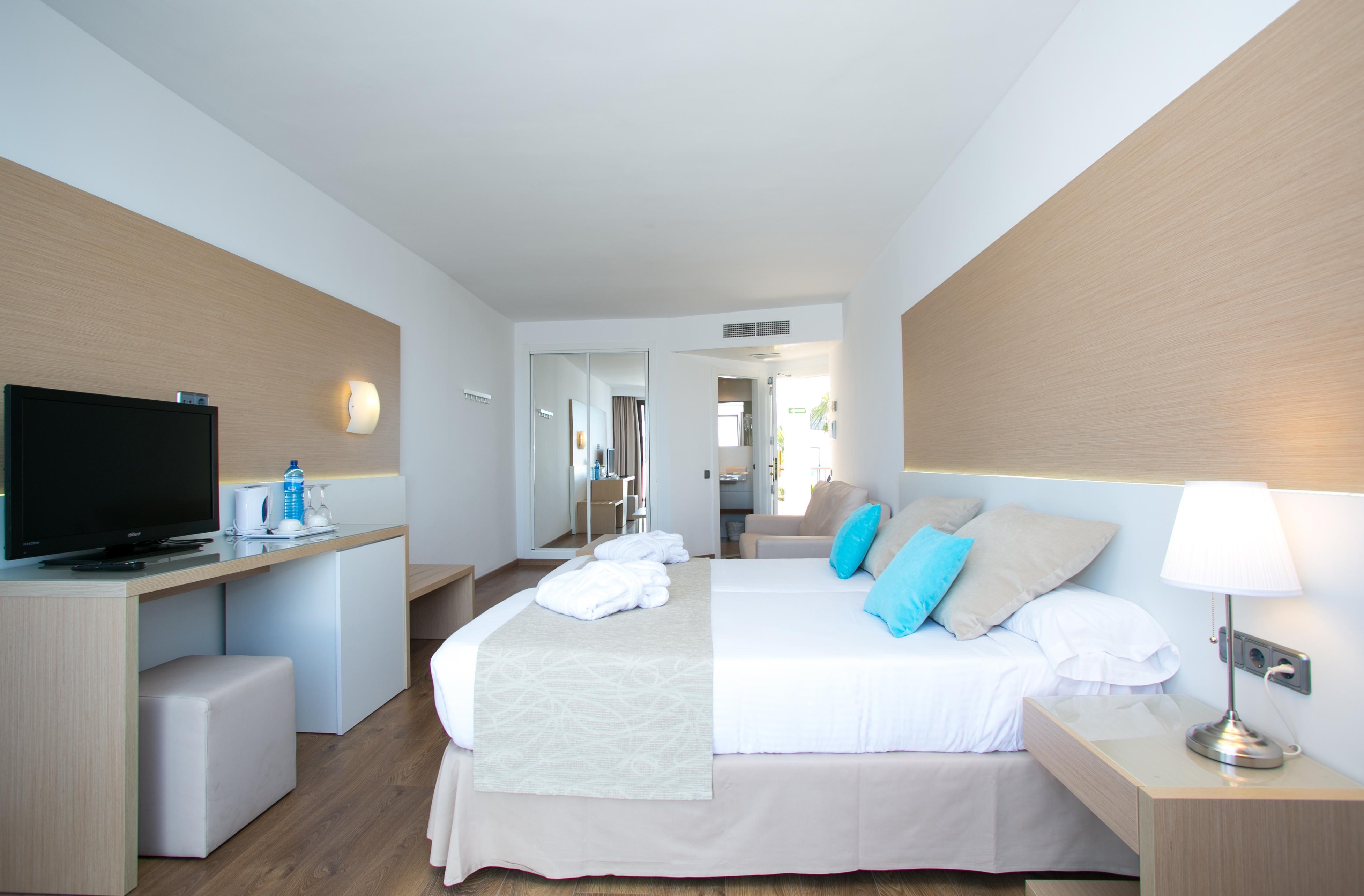 Sentido Fido Punta Del Mar Hotel & Spa - Adults Only Santa Ponsa Kültér fotó